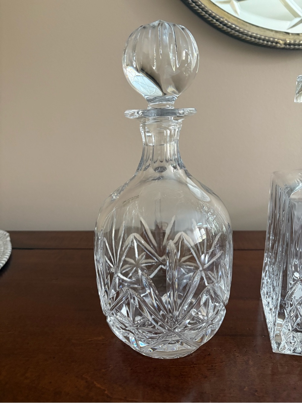 Vintage Thomas Webb "Cassio" cut crystal decanter and stopper - Picture 4 of 7